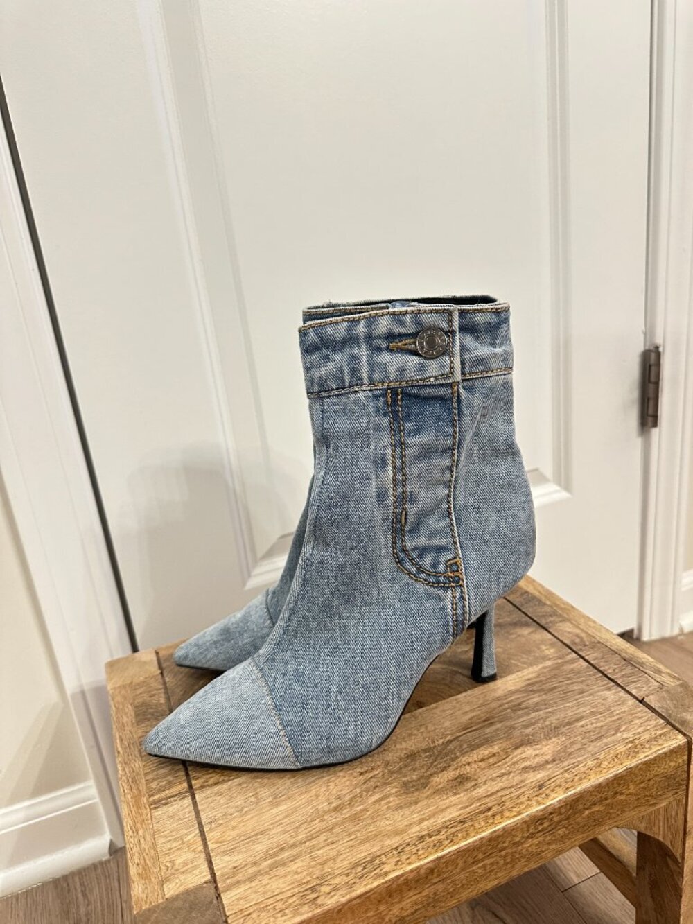 JEFFREY CAMPBELL Finitely Heeled Bootie in Light Blue Denim Size US 8.5 - Picture 5 of 8